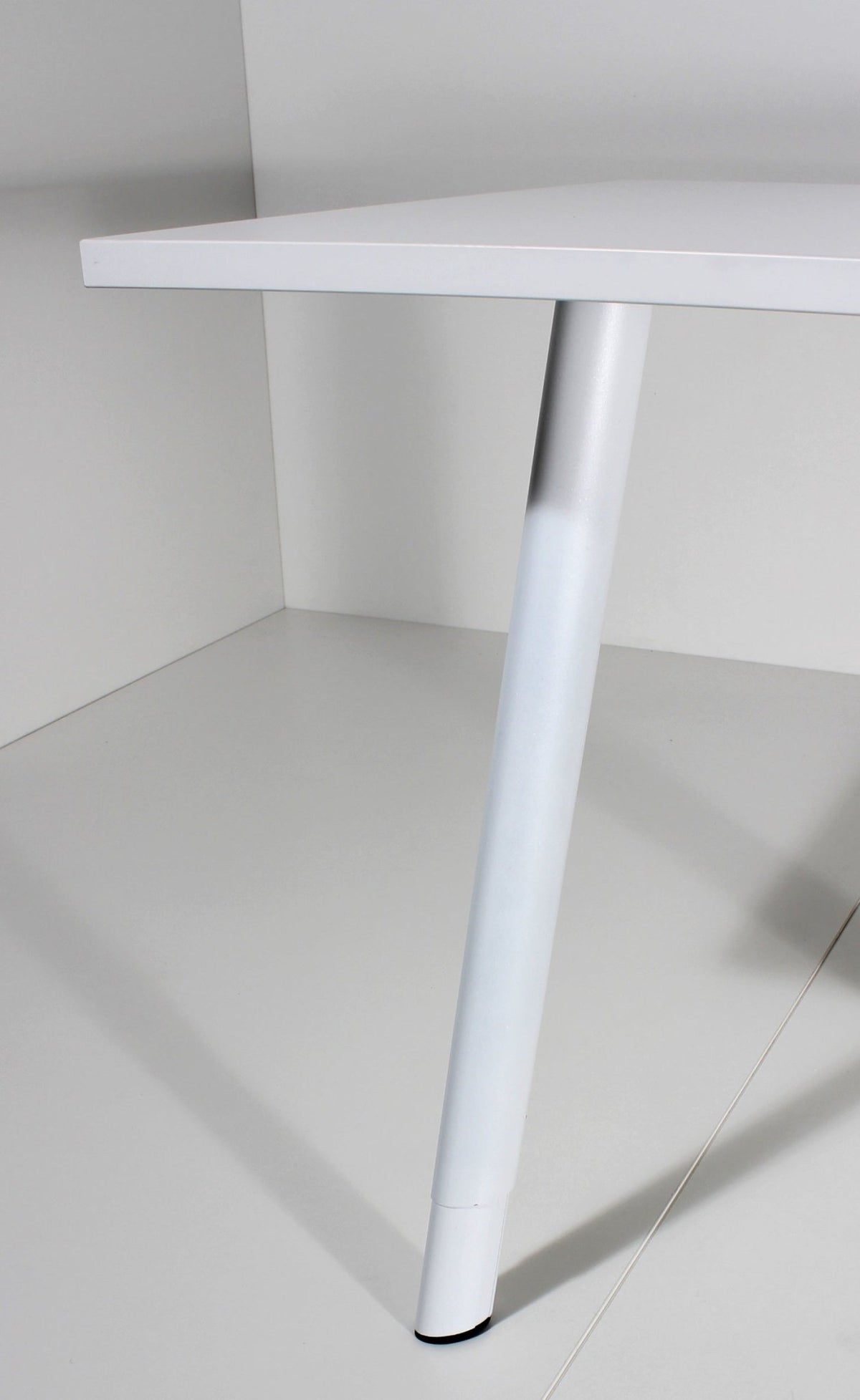 Adjustable height oval angled column leg - The Softwiring Shop - Accessory