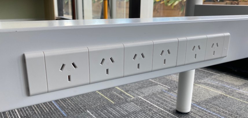 Cable Tray & Brackets - Single Tier with 6 (Six) GPO's HINGED EASY ACCESS - The Softwiring Shop - Cable Management