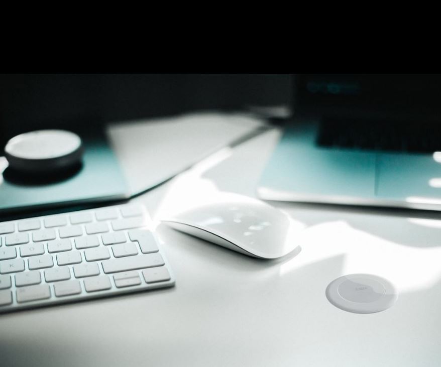 In - Desk Module - ECHO: Wireless Fast - Charging Outlet - The Softwiring Shop - Electrical Soft Wiring