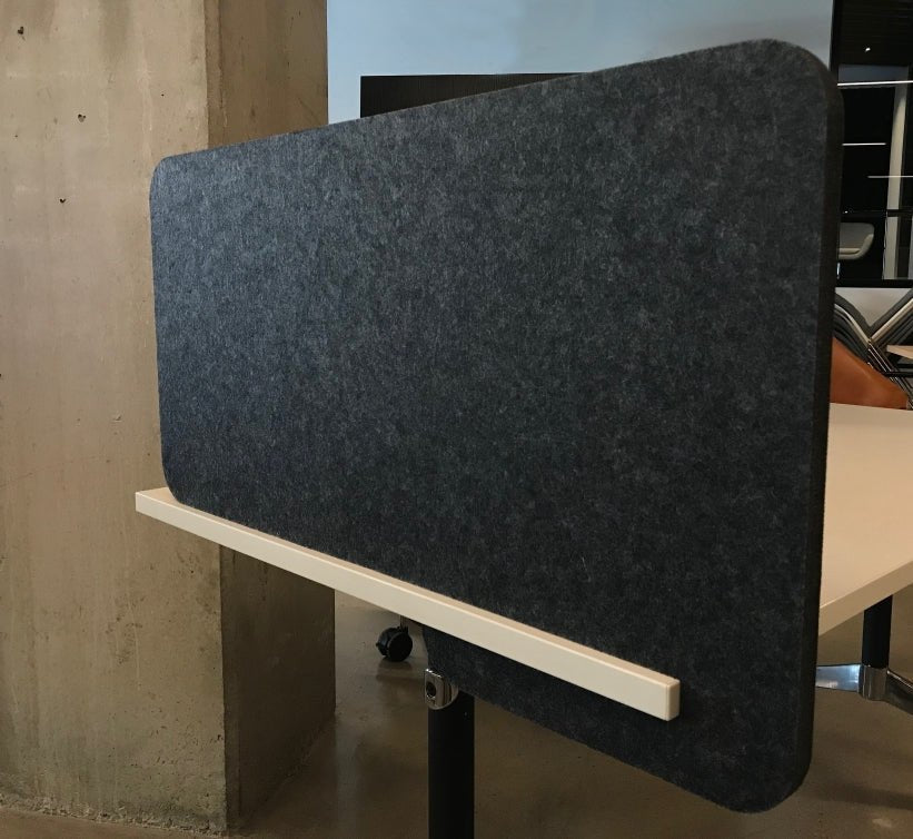 PET SLIDE - ON DIVIDER SCREEN - The Softwiring Shop - Accessory